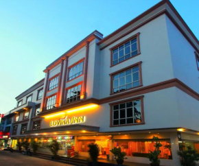  Lovina Inn Penuin  Sekupang